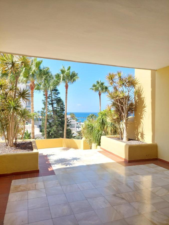 Fantastic 2 Bedrooms, Just 20 Meters From Ocean Playa de las Americas  Exteriér fotografie