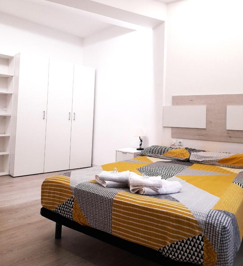 Fantastic 2 Bedrooms, Just 20 Meters From Ocean Playa de las Americas  Exteriér fotografie